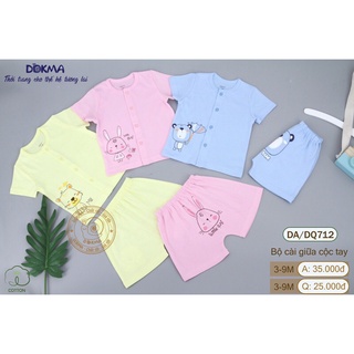 Bộ cộc tay cúc giữa sơ sinh Dokma DB712 chất cotton cho bé 3-9m