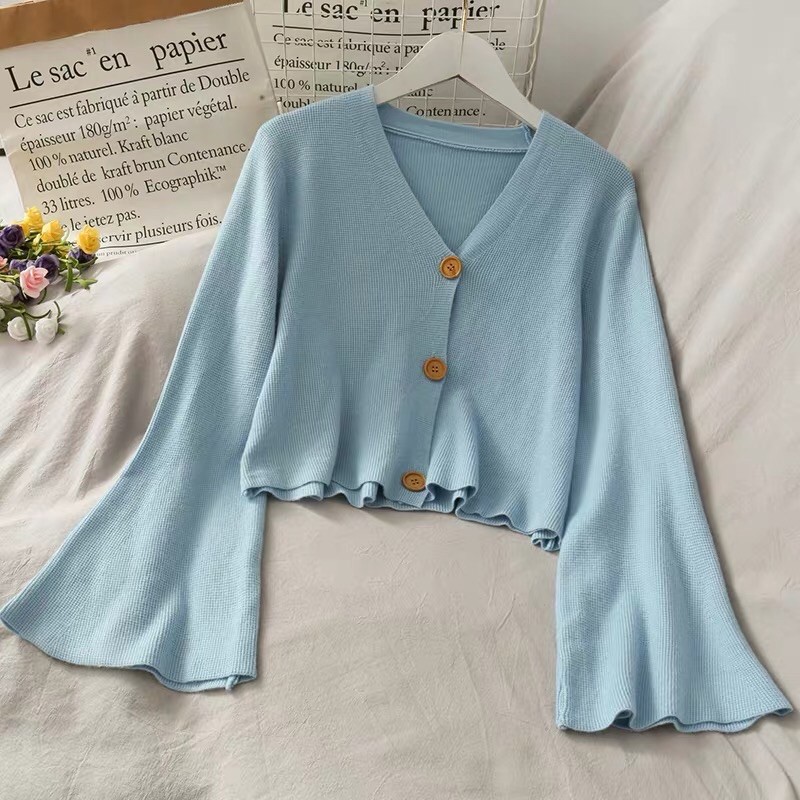 Áo len đan mỏng ba nút tay loe đẹp mắt cardigan cổ chữ V