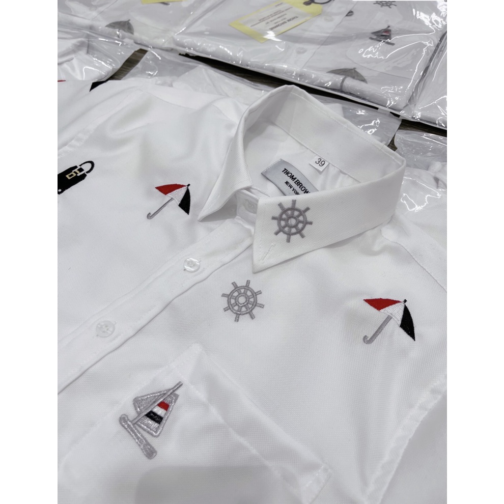 Sơ Mi Thom Browne LAM'S STORE thêu hình họa tiết xanh ,trắng ,chất vải gai cao cấp thoáng mat thấm hút mồ hôi