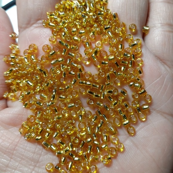 10/25/50gam hạt cườm size 2-3-3.6mm màu vàng ánh kim