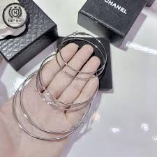 Khuyên tròn trơn nhiều size