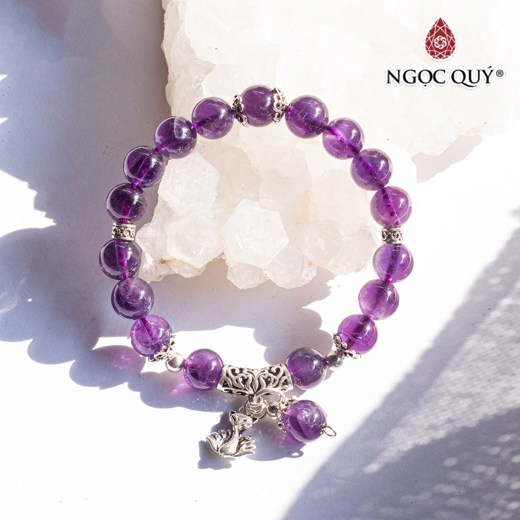 Vòng tay TA tím charm bạc - Ngọc Qúy