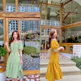 Váy hoa trễ vai cắt eo