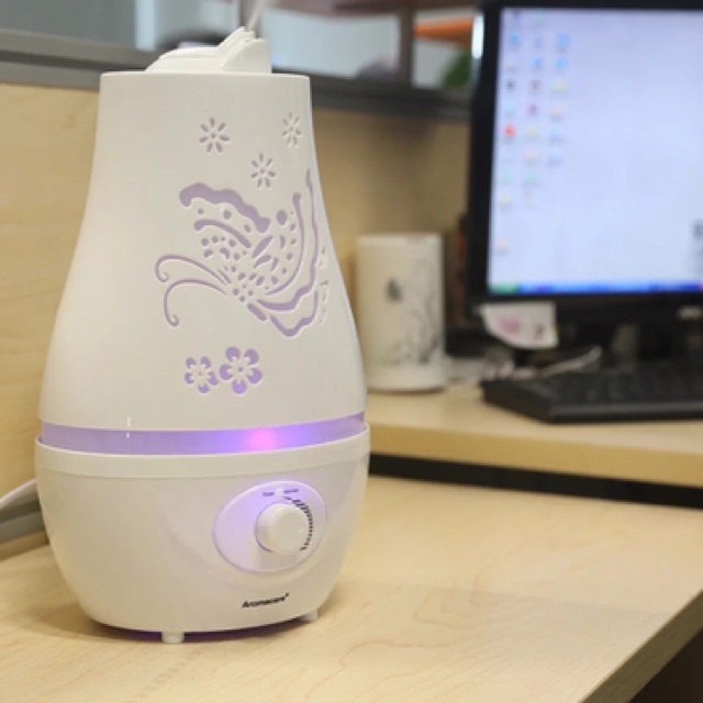 Máy phun sương tạo ẩm siêu âm, xông tinh dầu Hồ Điệp , dung tích 2400ML, đèn LED nhiều màu, hết nước tự tắt