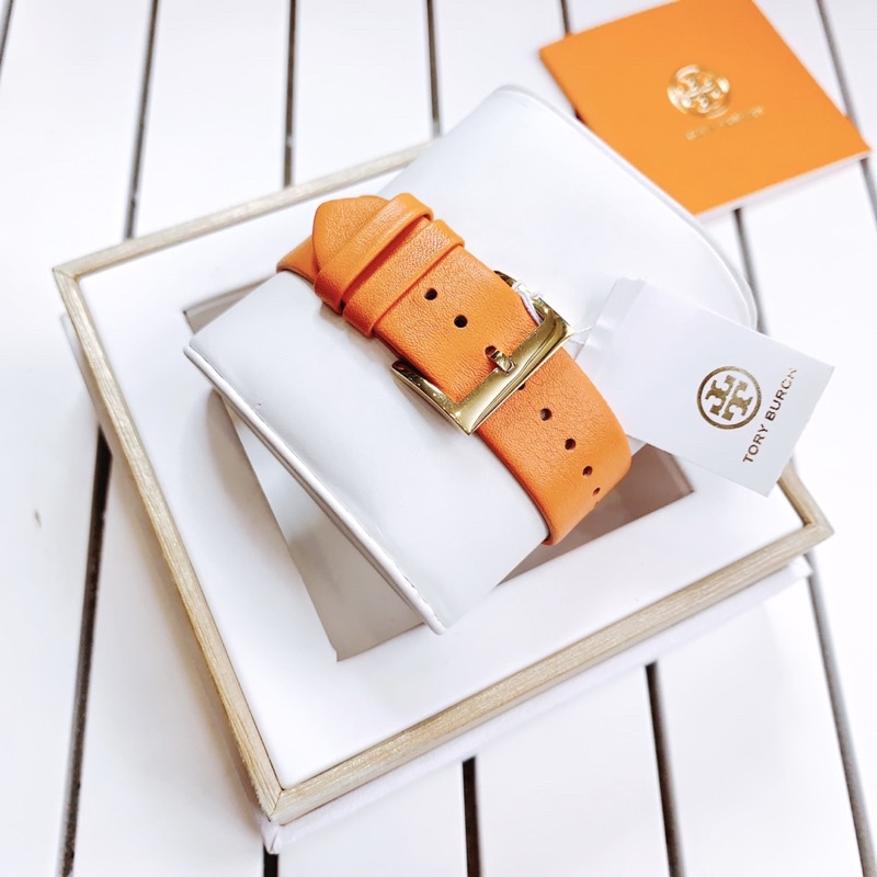 Đồng Hồ Nữ Tory Burch Màu Cam Trẻ Trung