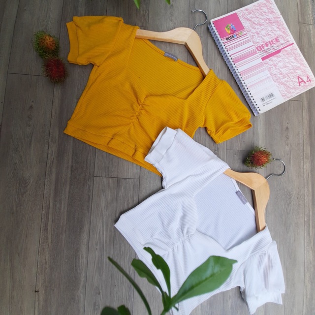 ÁO CROPTOP NHÚN