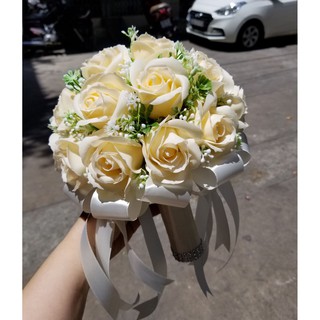 BÓ HOA CƯỚI CÔ DÂU CẦM TAY HOA HỒNG SÁP CAM NHẠT PASTEL TẶNG KÈM HOA CÀI ÁO CHÚ RỂ. BÓ HOA CƯỚI HIỆN ĐẠI, BỀN LÂU