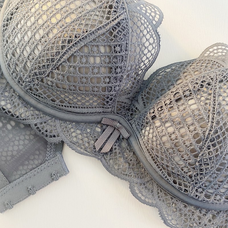 Áo Lót Ren Không Gọng Đệm Mỏng Nâng Nhẹ Siêu Thoáng B449