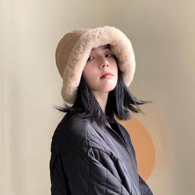 MŨ LÔNG THỎ MÙA ĐÔNG ẤM ÁP CHO NÀNG