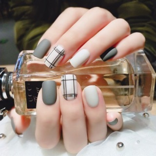 Bộ 24 móng tay giả nhám đẹp kèm keo