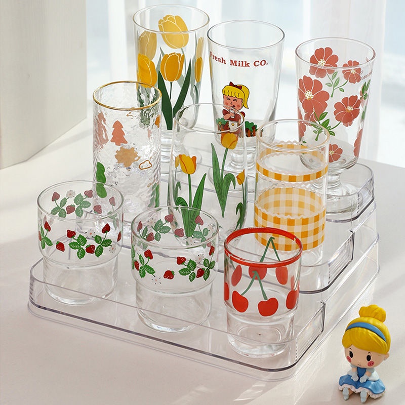 Giá Đỡ Cốc Nước Ba Tầng Bằng Kim Loại Tiện Dụng Và Bền