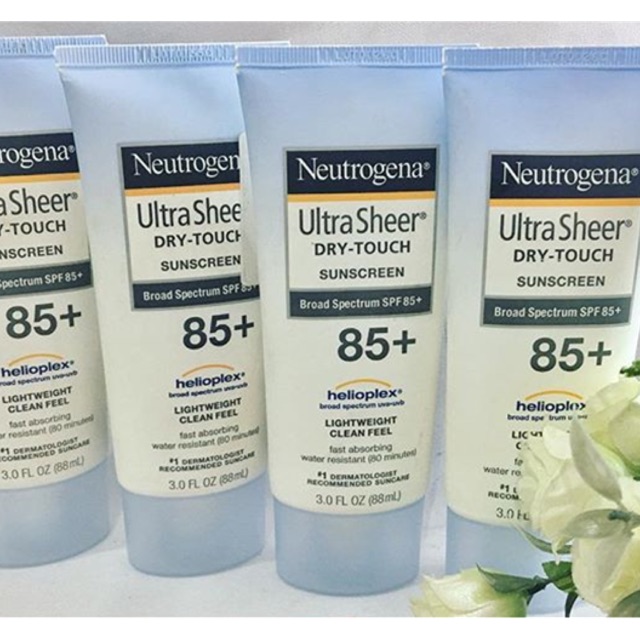 Kem chống nắng hàng ngày . Neutrogena SPF 85 .