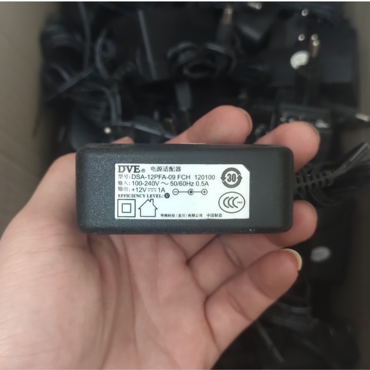 Nguồn Adapter 12V-1A chuyên dùng cho Camera, LED, SMD, đèn LED Strip, RGB LED Strip