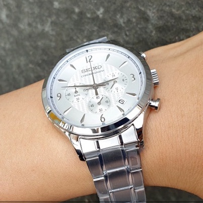 Đồng hồ Nam Seiko SSB337P1 bấm giờ thể thao, mặt kính Hardlex chống xước, chống nước 10 ATM. dây thép cao cấp chính hãng