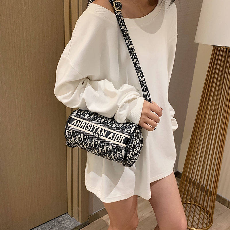 Túi Đeo Chéo Thiết Kế Mới Cao Cấp Thời Trang Dành Cho Mùa Hè