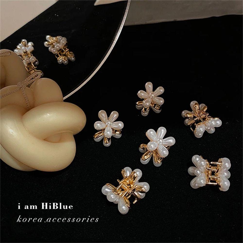 Kẹp Tóc Càng Cua Đính Hoa Đơn Giản Ngọt Ngào Cho Cô Dâu