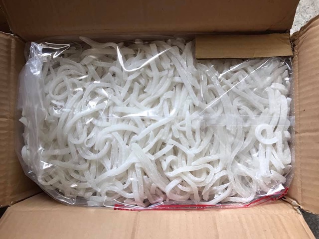 1Kg mứt dừa non sợi đũa màu trắng mềm ngon chuẩn Bến Tre