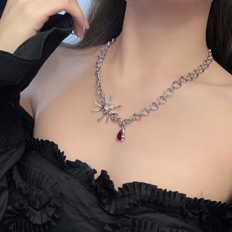 [ Siêu Xinh] Dây Chuyền Vòng Cổ Hợp Kim Hàn Quốc Mặt Hình Nhện Đá Đỏ Siêu Đẹp Mainia Shop