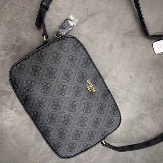 TÚI ĐEO CHÉO GUESS