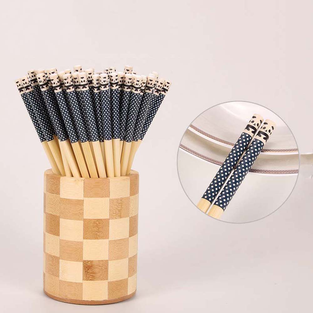 Đôi Đũa Tre Họa Tiết Gấu Trúc Xinh Xắn