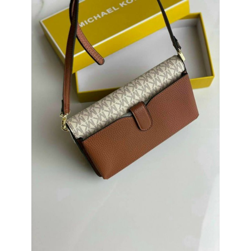 Túi đeo chéo 𝑀𝐾 size 18 mini fullbox