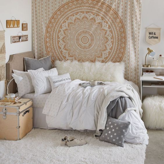 Tranh vải Mandala -19 mẫu,1M5*1M3  tặng kèm đinh và kẹp tranh