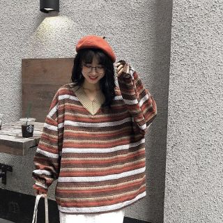 Áo len vintage hoạ tiết thổ cẩm