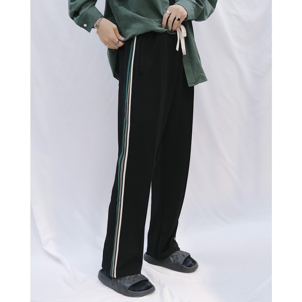 QUẦN SWEATPANTS K070 ĐEN