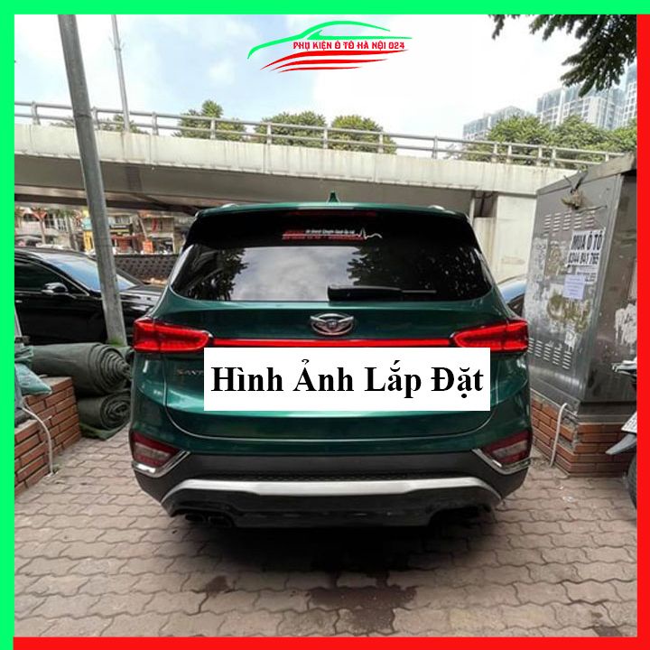 Ốp tay cốp sau có đèn led Santafe 2019-2023 ánh sáng đỏ trang trí xe
