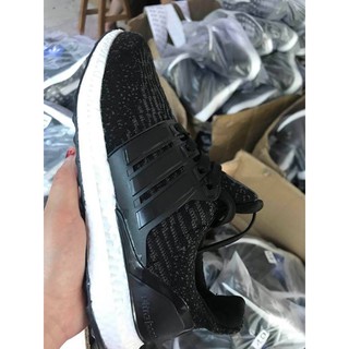 Giầy Ultra Boost Đen Tiêu