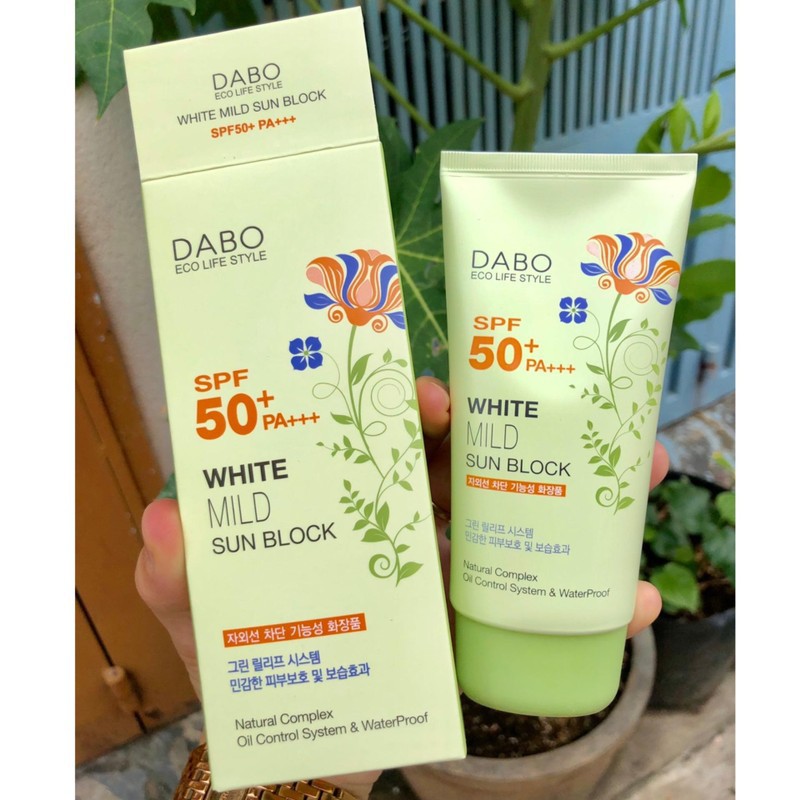 Kem Chống Nắng Dabo White Mild Sunblock SPF50+ PA+++ 70ml