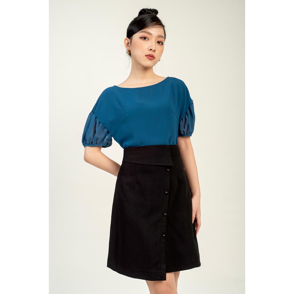 Chân váy Dáng A Hai Tà Đính 4 Cúc Phối Trang Trí MMOutfit J0620380