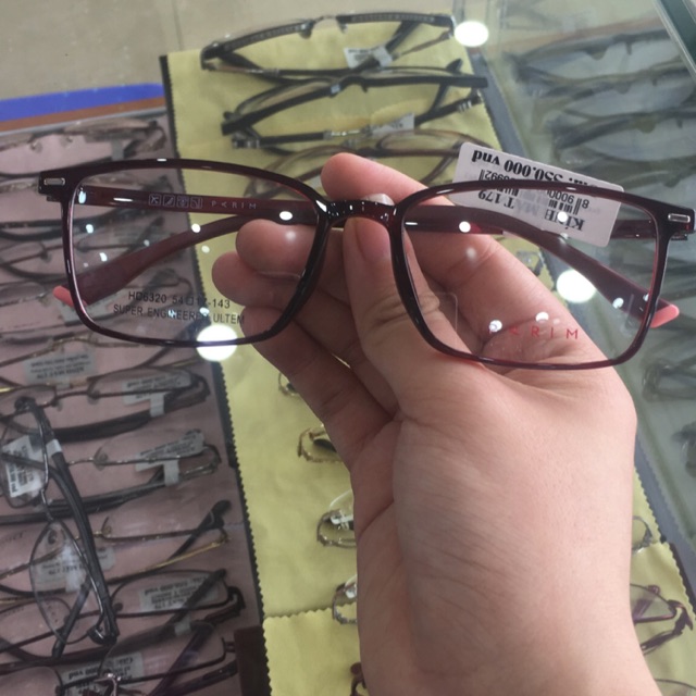 Kính cận Parim