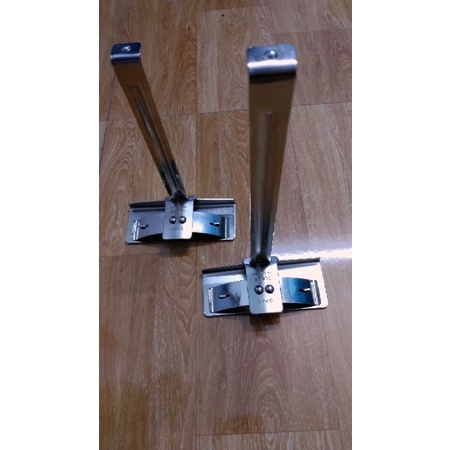 Kẹp vải đứng 8E loại tốt.