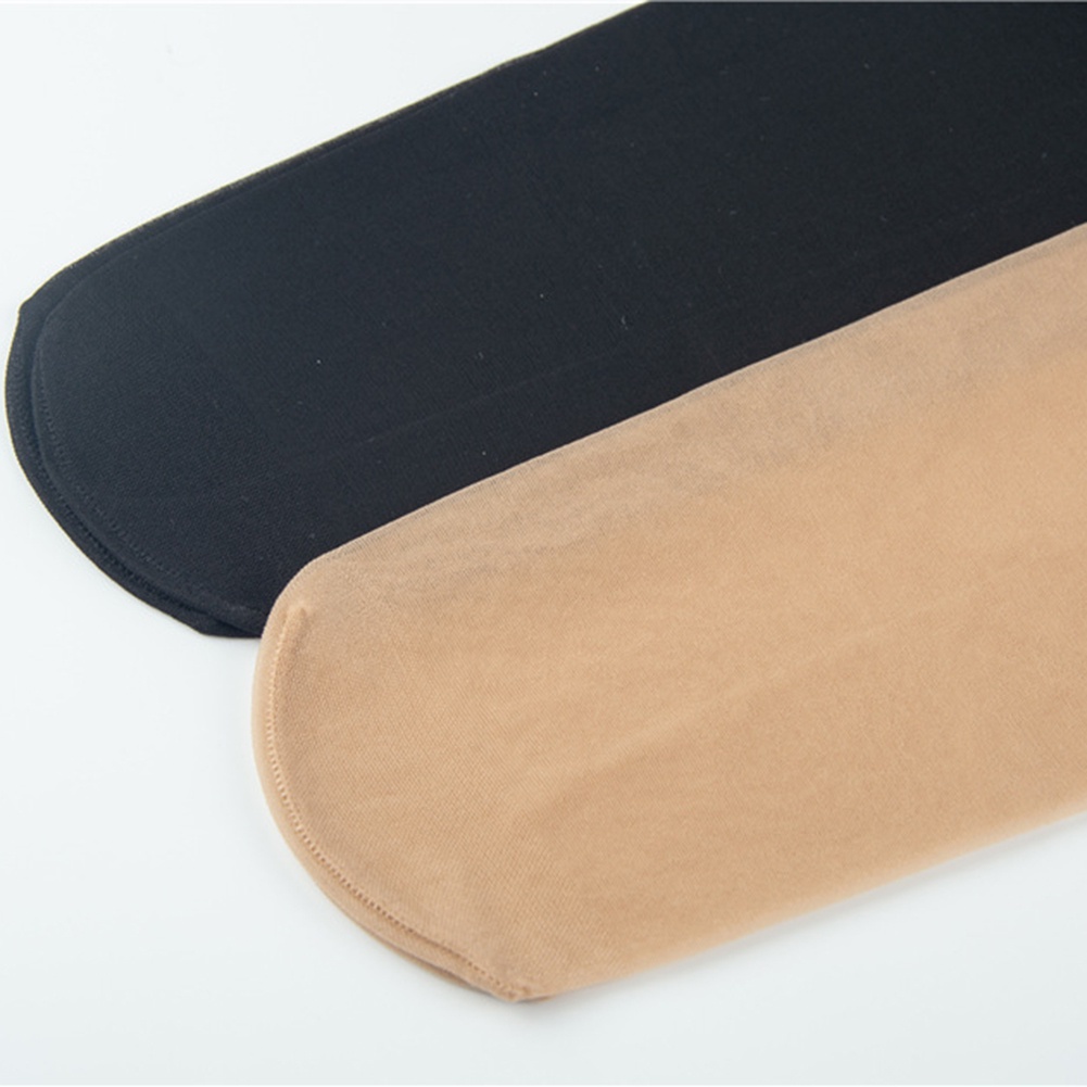 Quần tất lưới kiểu ôm sát làm lộ rõ đường cong gợi cảm cho nữ