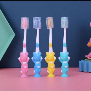 Bộ 4 chiếc bàn chải đánh răng
