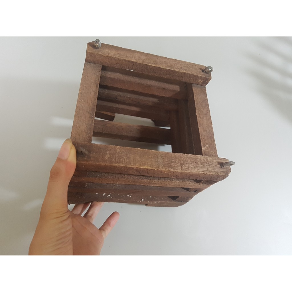 Chậu trồng lan bằng gỗ hình vuông bé 16 x 16 cm