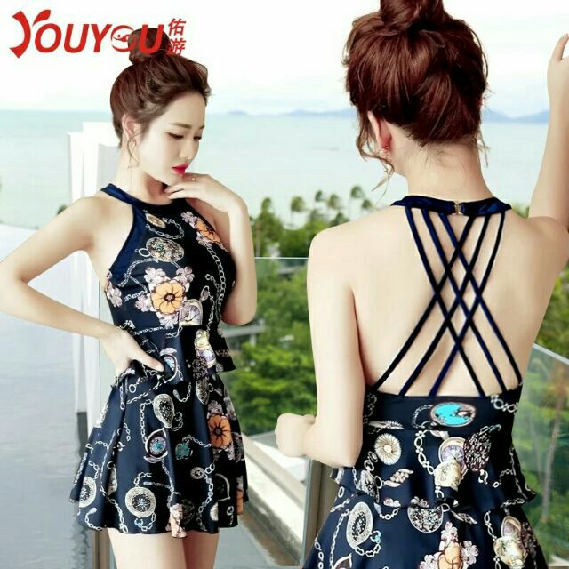 Bikini dây đan lưng, áo tắm liền thân, đồ bơi cao cấp | BigBuy360 - bigbuy360.vn