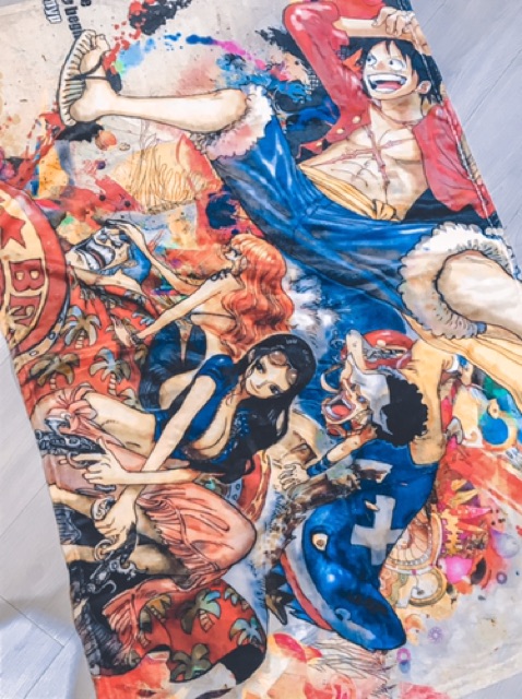 Nhắn tim chọn mẫu khăn tắm One Piece size 80*120cm