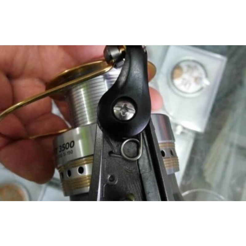 LÒ XO MÁY ĐỨNG DAIWA