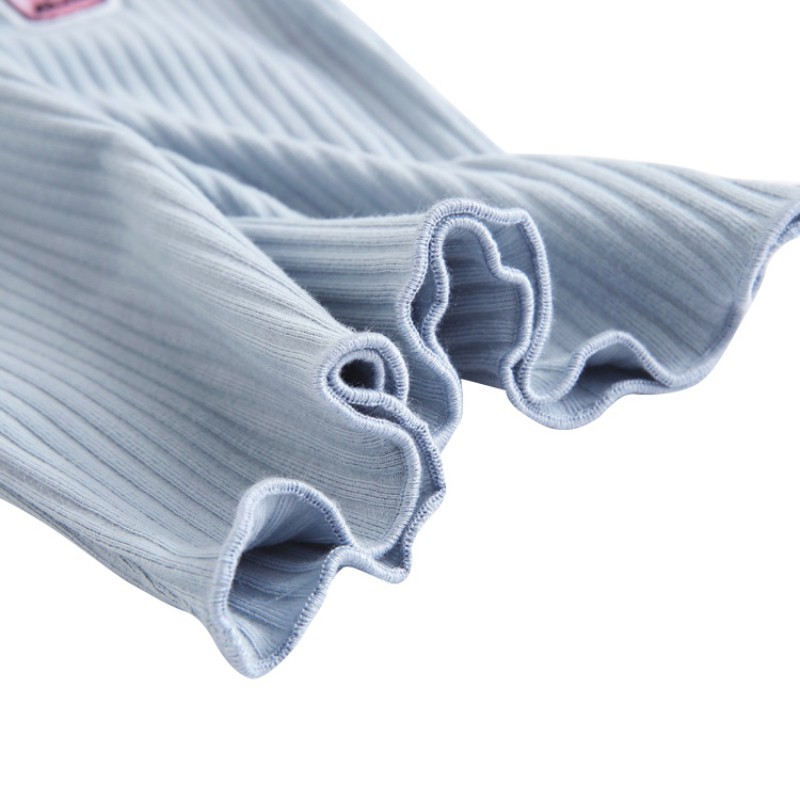 Áo dài tay phối họa tiết xinh xắn đơn giản dành cho bé gái