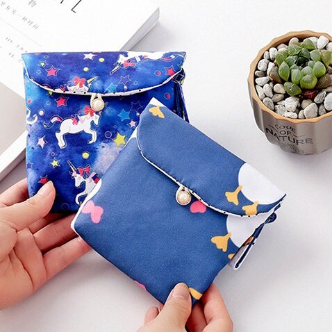 Túi Đựng Đồ Trang Điểm/Khăn Tắm/Khăn Ăn In Họa Tiết Hoạt Hình Dễ Thương Cho Nữ