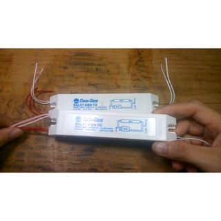 tân phô điện tử RẠNG ĐÔNG