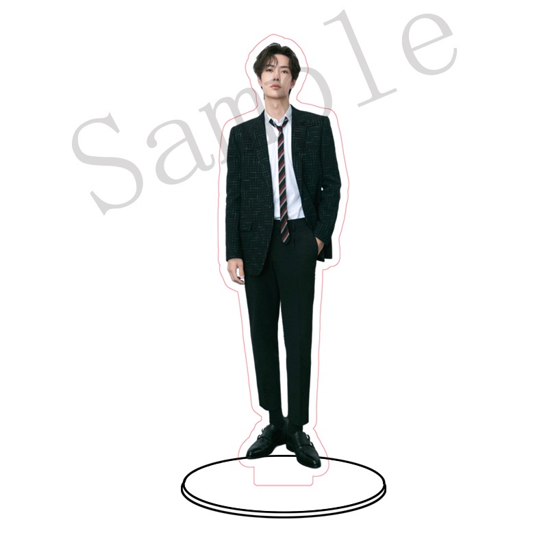 Mô hình mẫu mới nhất của Vương Nhất Bác