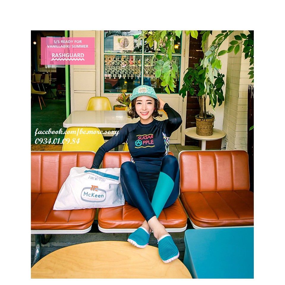 Đồ bơi dài tay Hàn Quốc xanh navy viền họa tiết | BigBuy360 - bigbuy360.vn