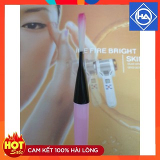 1 chiếc cọ quét mặt nạ cán hồng mới
