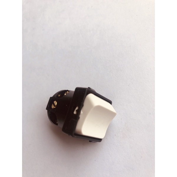 Hạt công tắc 2 chiều Sino S18a, S19- Hạt công tắc vuông 2 chiều Sino S18a, S19