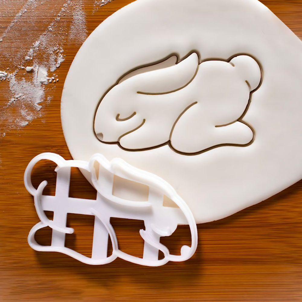 Set 1 / 4 Khuôn Cắt Bánh Quy In Nổi Họa Tiết Hoạt Hình Dễ Thương DIY