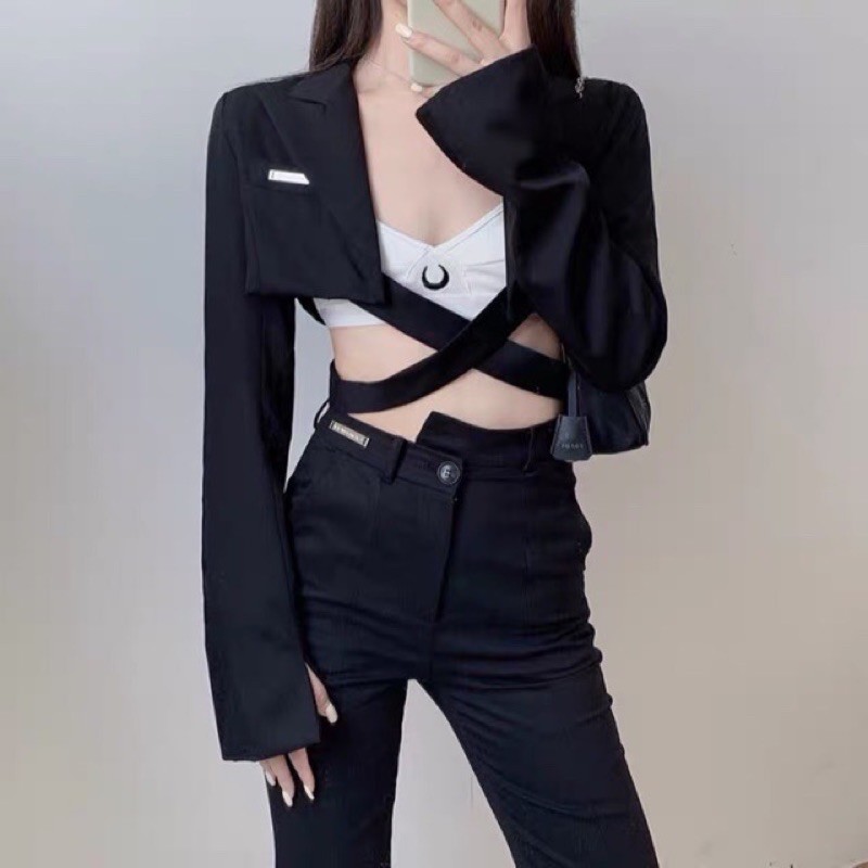 (NGỘ SẴN) Set đồ lót mặt trăng cạp cao giống Rose và Lisa BlackPink màu trắng | BigBuy360 - bigbuy360.vn