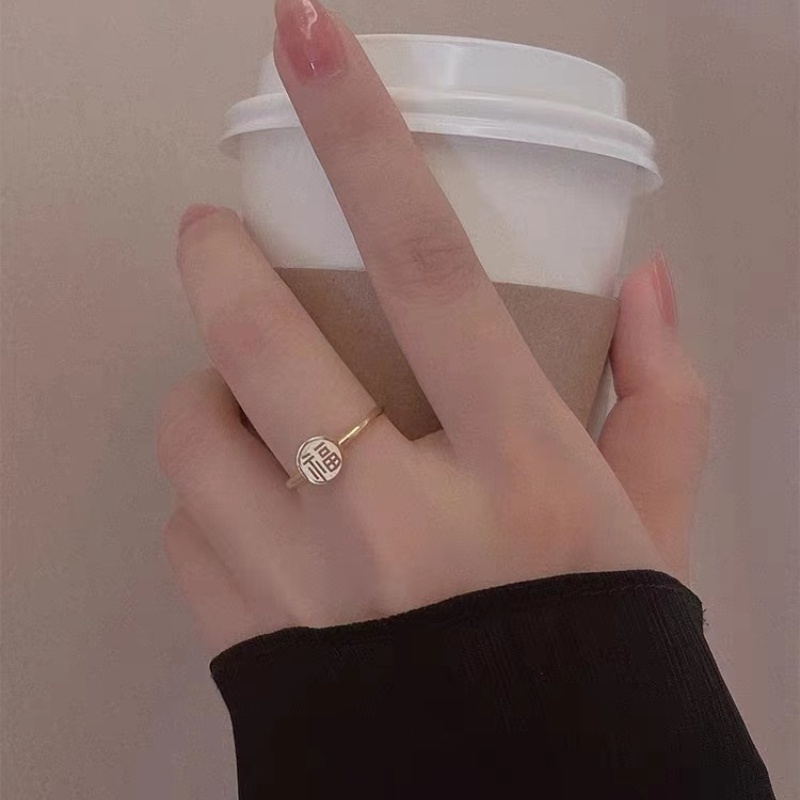 Nhẫn Thép Titan Không Gỉ Màu Ánh Kim Đơn Giản Thời Trang